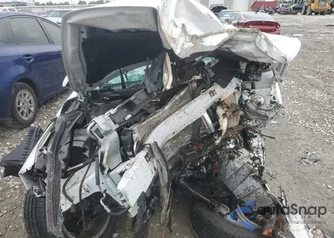 2017 Chevrolet Impala Lt z USA, uszkodzony, nr VIN 2G1105SA2H9195438